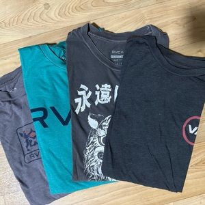 Bundle of 4 slim fit RVA men’s SZ L shirts- great condition
